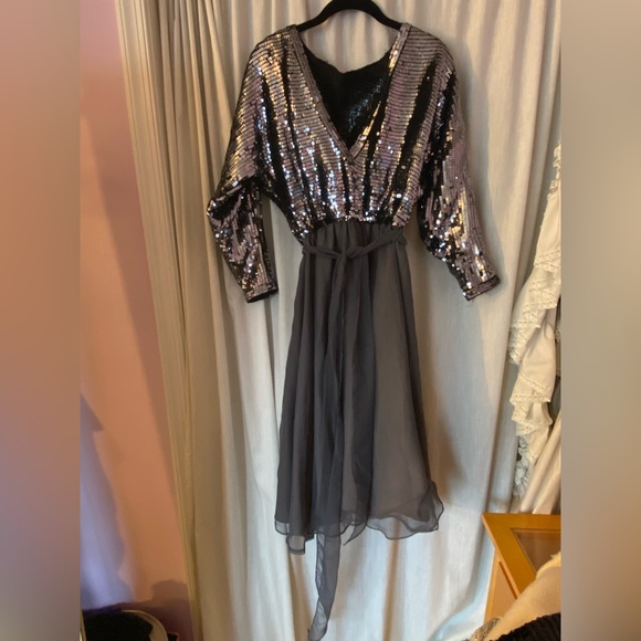 Long Sleeve Vintage Themes Sequin Dress Gray Silver